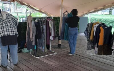 Des vide-dressing solidaires